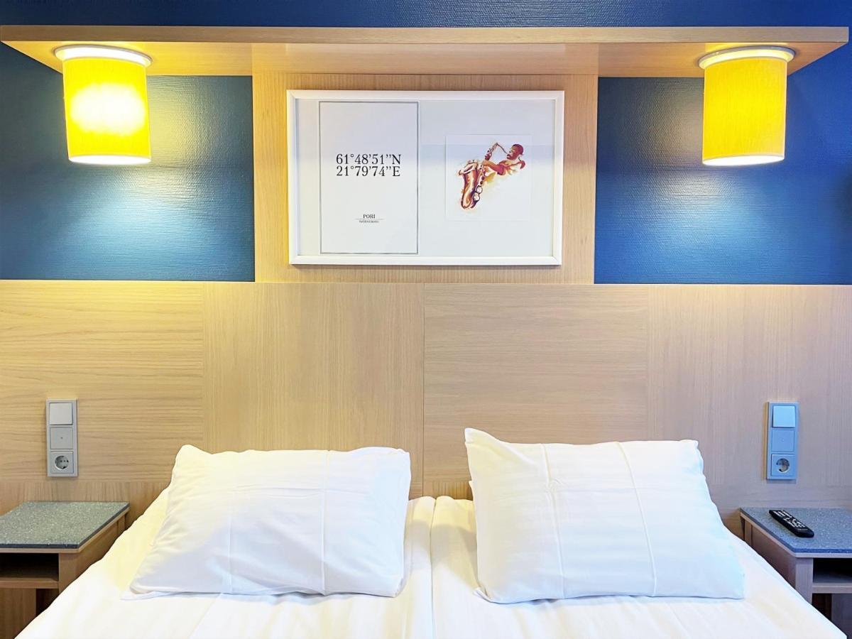Pop-Up Hotel Bpop Björneborg Exteriör bild